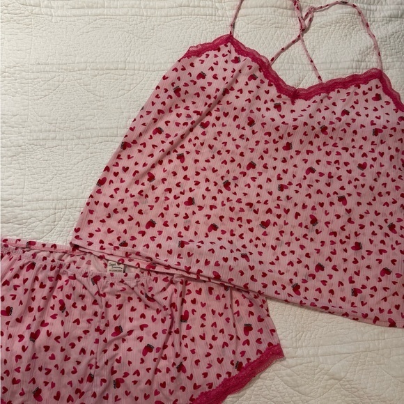 Secret Treasures Other - Secret Treasures Heart Print Pink Sleepwear Set